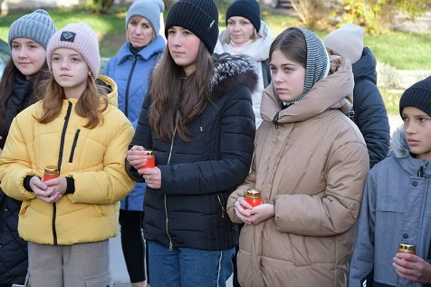 День пам'ять жертв Голодоморів в Україні