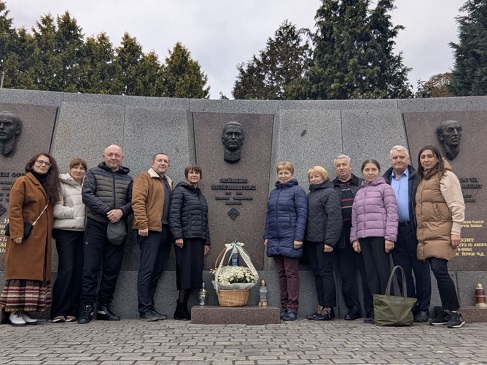 ���������� ���'�� ������� �������������